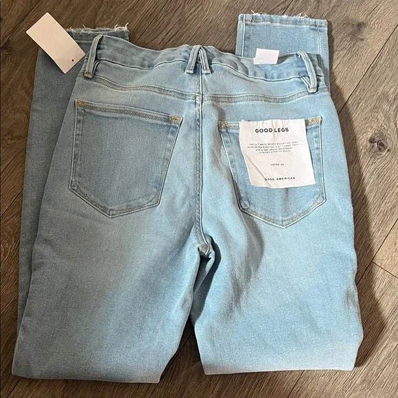 Good American Light Blue Skinny Jeans - Picture 4 of 5